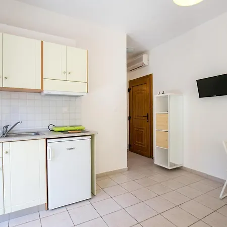 Victoria By La Scala Apartment