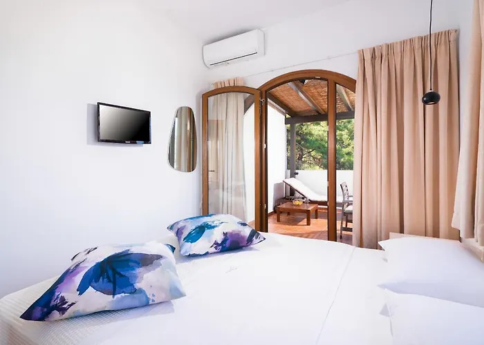 Victoria By La Scala * Limenas (Thasos)