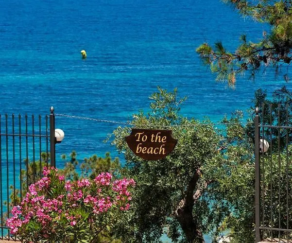 Victoria By La Scala *